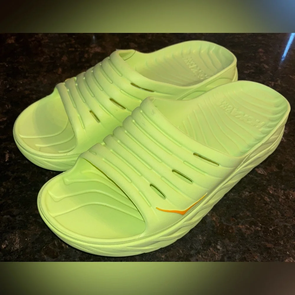 NWT Hoka Ora Recovery Orthopedic Slide Men’s Size 14 Butterfly/Radiant Yellow